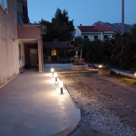 Lana Apartman Starigrad-Paklenica